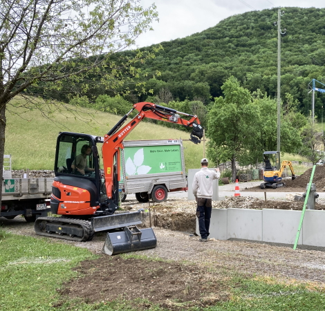 Staudengarten Betonwinkel als Stützmauer 2